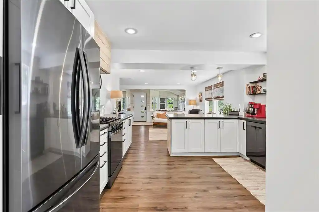 Photo 4 of Single family home for sale at 6211 Stone Lake Rd, Stone Lake, WI 54876 | MLS# 1605332 | Listing updated on 2026-09-23