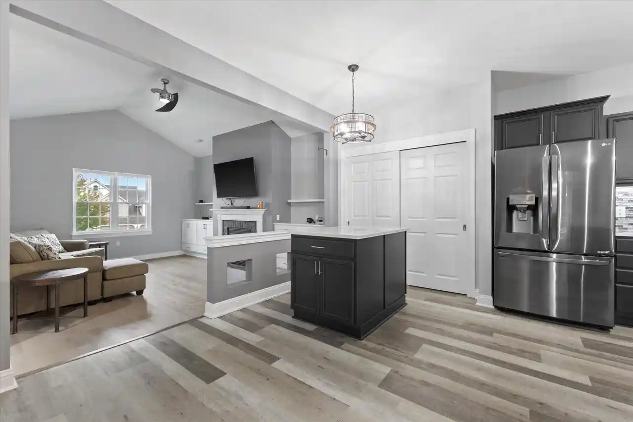 Listing Photo 36 - Condo for sale in 996 Bedford Ct located at 996 Bedford Ct, Racine, WI 53406 - Unit #202