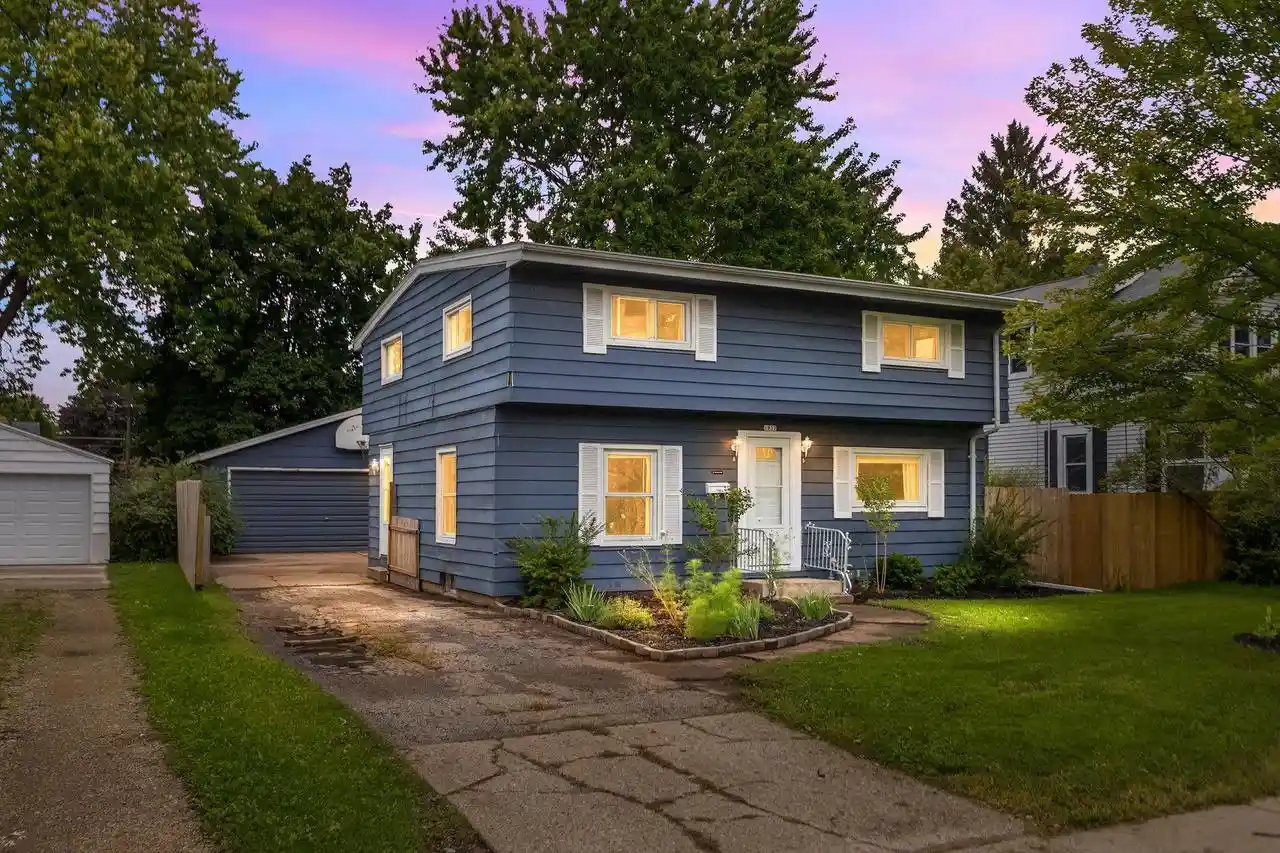 Single family home for sale at 1937 Simpson St, Oshkosh, WI 54902 | MLS# 50333044
