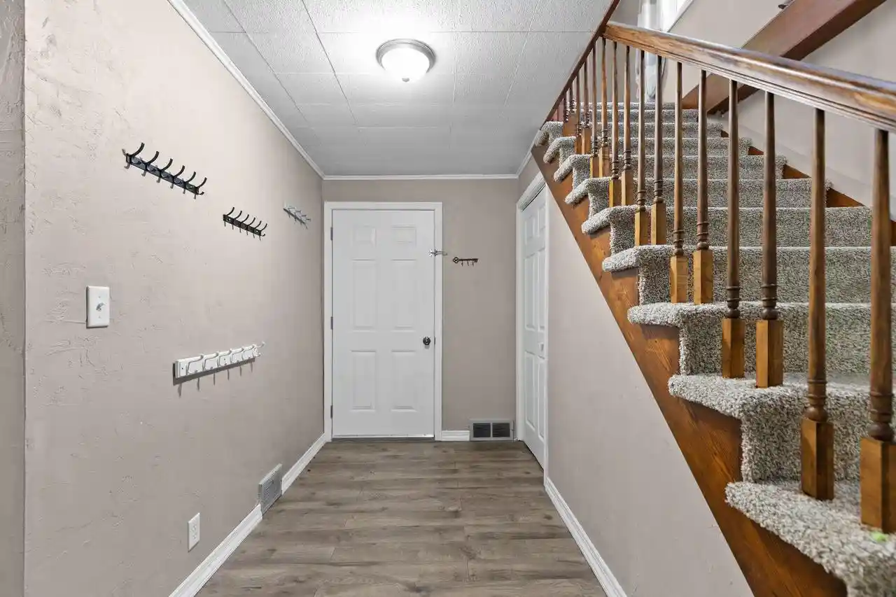 Photo 2 of Single family home for sale at 1937 Simpson St, Oshkosh, WI 54902 | MLS# 50333044 | Listing updated on 2026-09-22