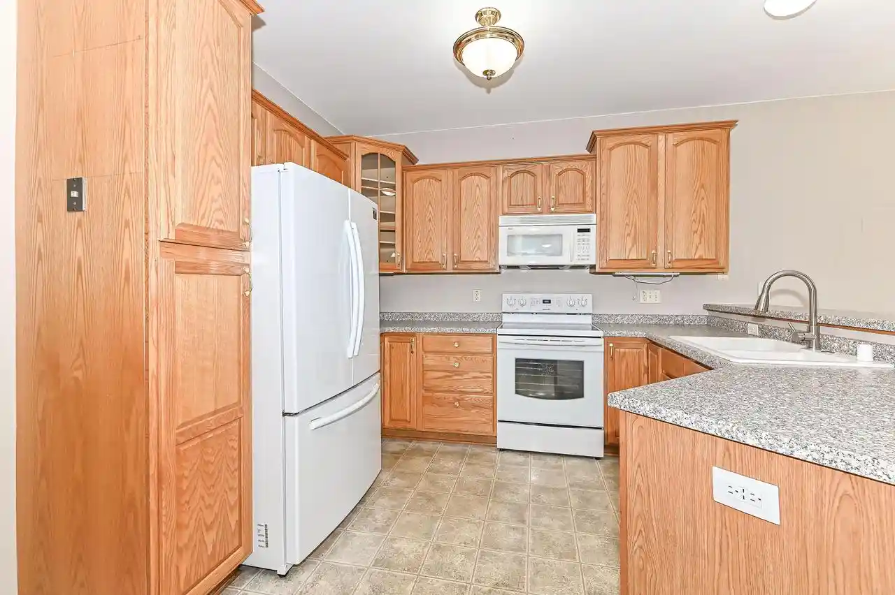 Photo 4 of Condo for sale at 6815 53rd Street #161, Kenosha, WI 53144 | MLS# 1981593 | Listing updated on 2026-09-24