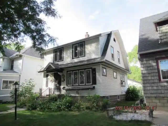 Photo 3 of Single family home for sale at 5451 N 36th Street, Milwaukee, WI 53209 | MLS# 1981600 | Listing updated on 2026-10-02