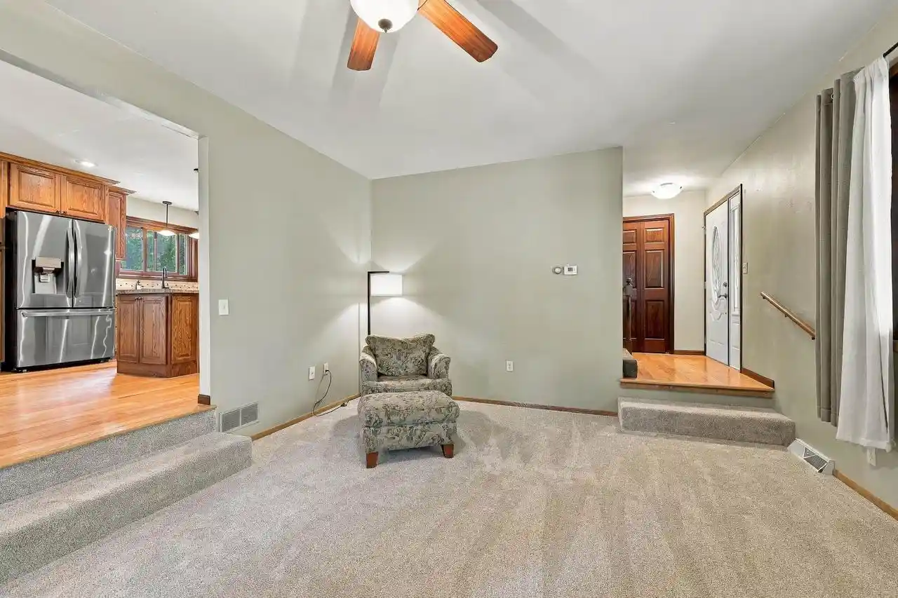 Photo 3 of Single family home for sale at 1603 Meadow View Ln, Stevens Point, WI 54482 | MLS# 22604689 | Listing updated on 2026-09-22
