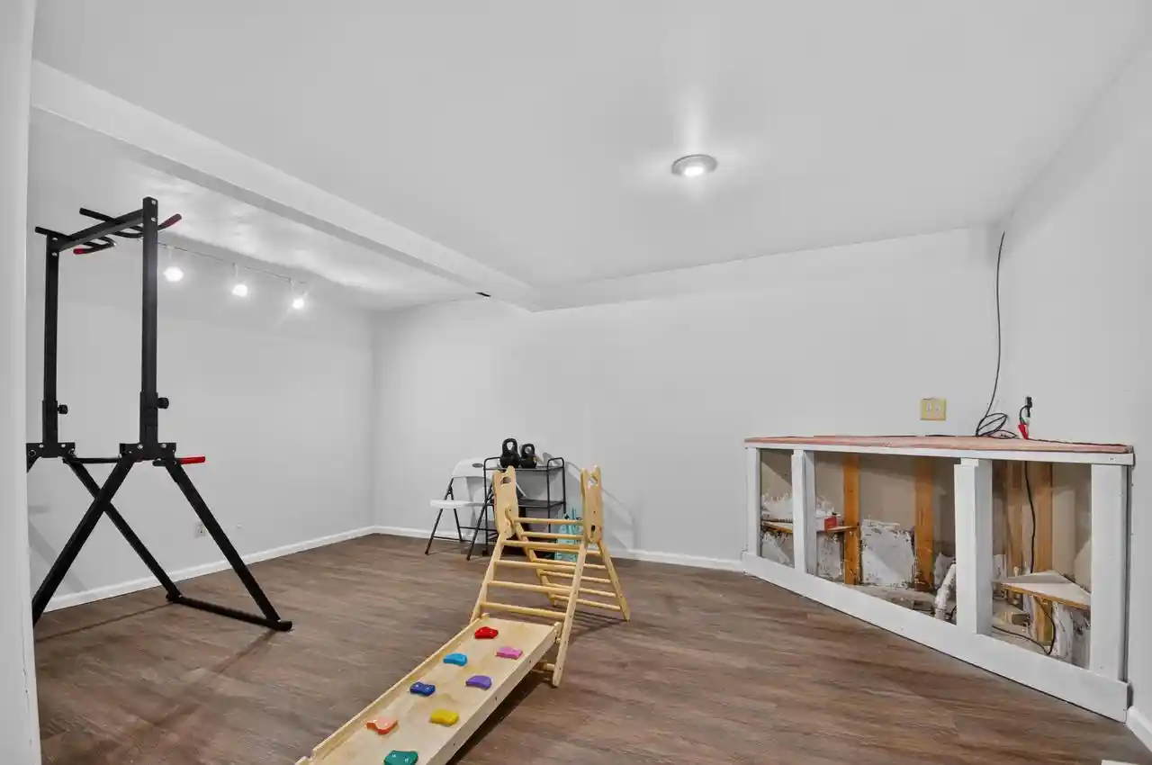 Photo 4 of Single family home for sale at 9405 73rd Street, Kenosha, WI 53142 | MLS# 1981612 | Listing updated on 2026-09-22
