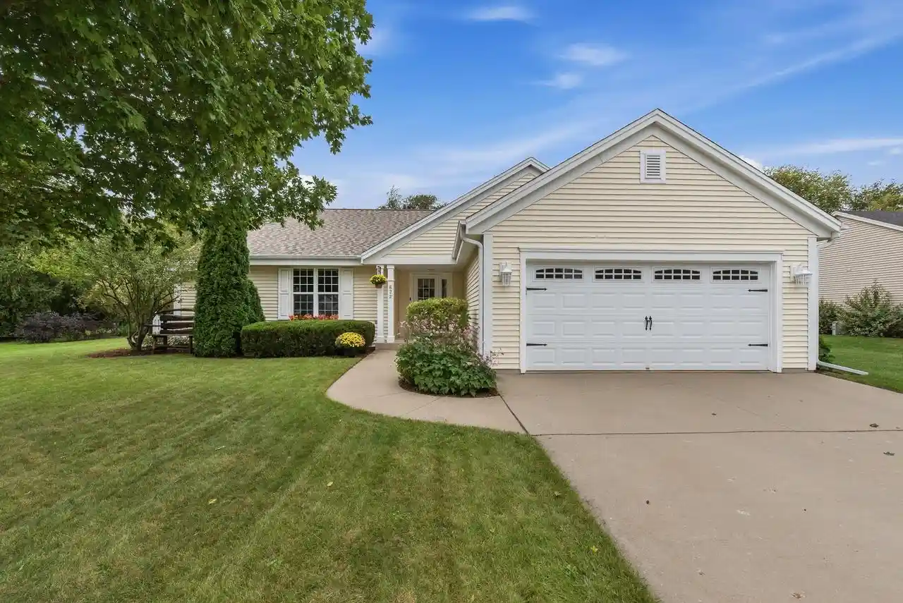 Single family home for sale at 622 Hickory Holw Rd, Waterford, WI 53185 | MLS# 1981613