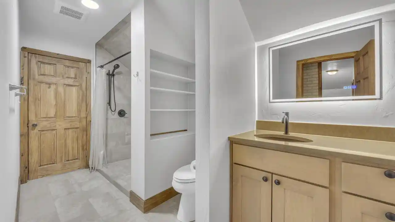 Photo 3 of Single family home for sale at 2423 Sandy Bay Rd, Manitowoc, WI 54220 | MLS# 1981619 | Listing updated on 2026-09-22