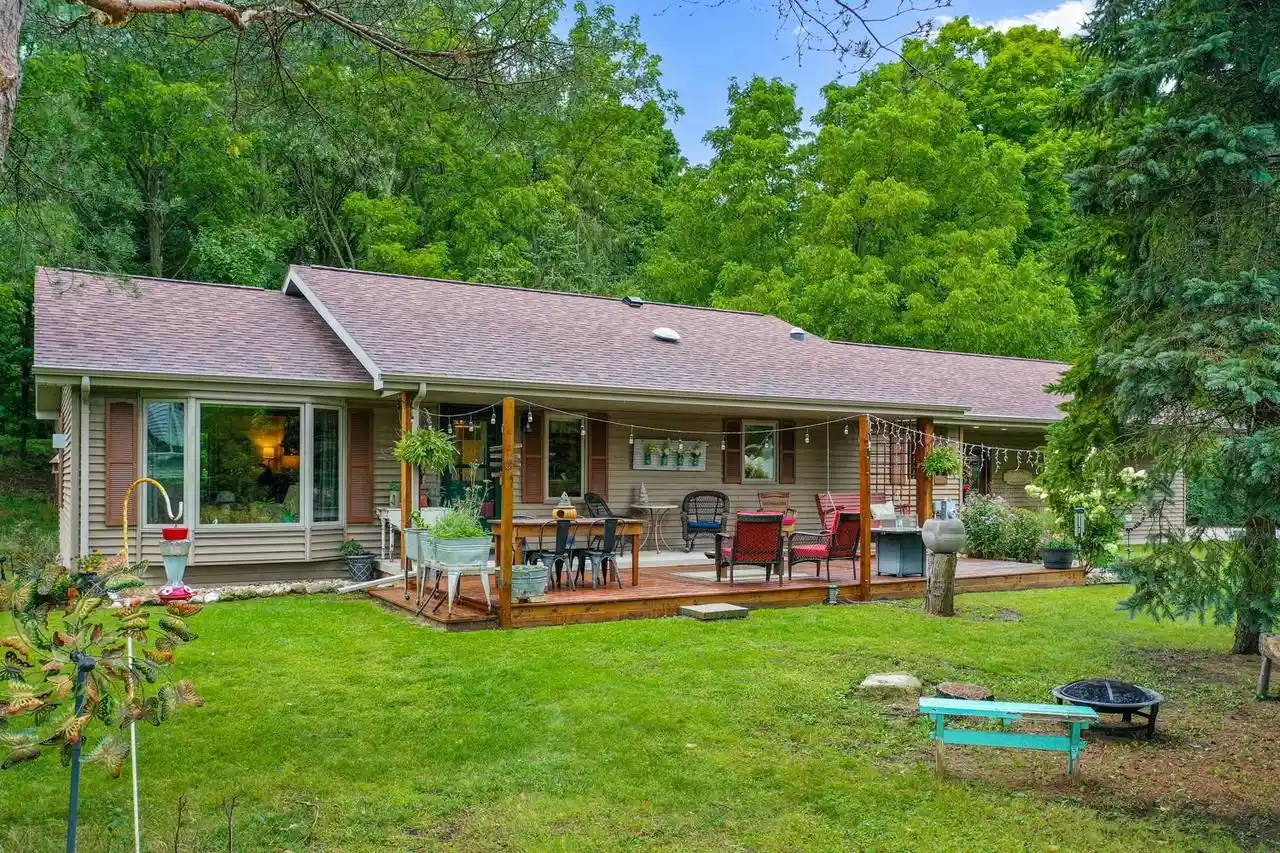 Photo 1 of Single family home for sale at E2870 3rd Street, Casco, WI 54205 | MLS# 50333060 | Listing updated on 2026-09-27