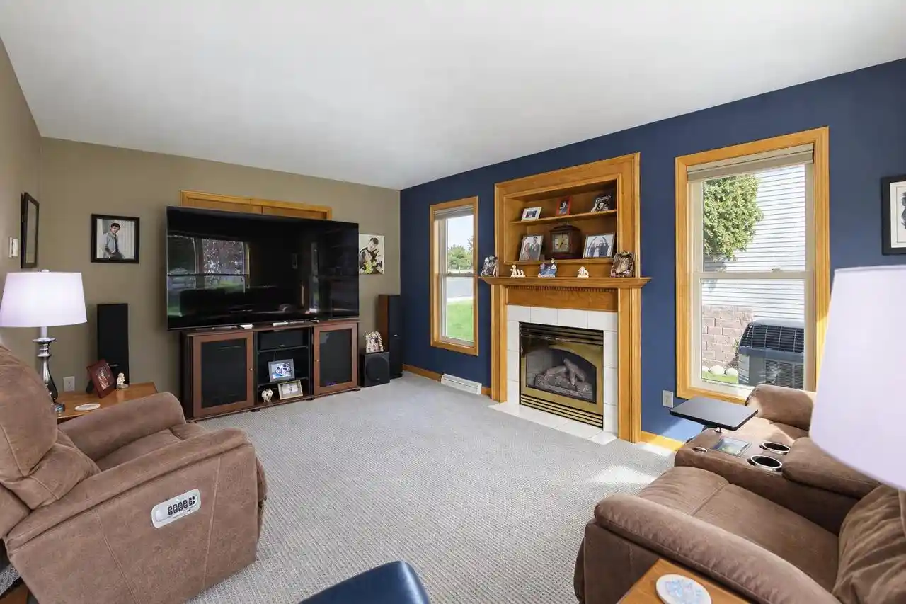 Photo 1 of Single family home for sale at 1445 W Breckenridge Ct, Appleton, WI 54914 | MLS# 50333059 | Listing updated on 2026-09-22