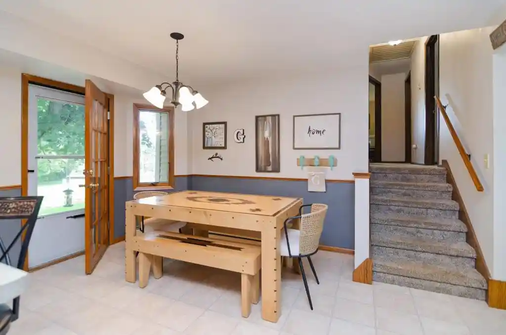 Photo 3 of Single family home for sale at 600 Harvard Dr, Neenah, WI 54956 | MLS# 50333064 | Listing updated on 2026-09-22
