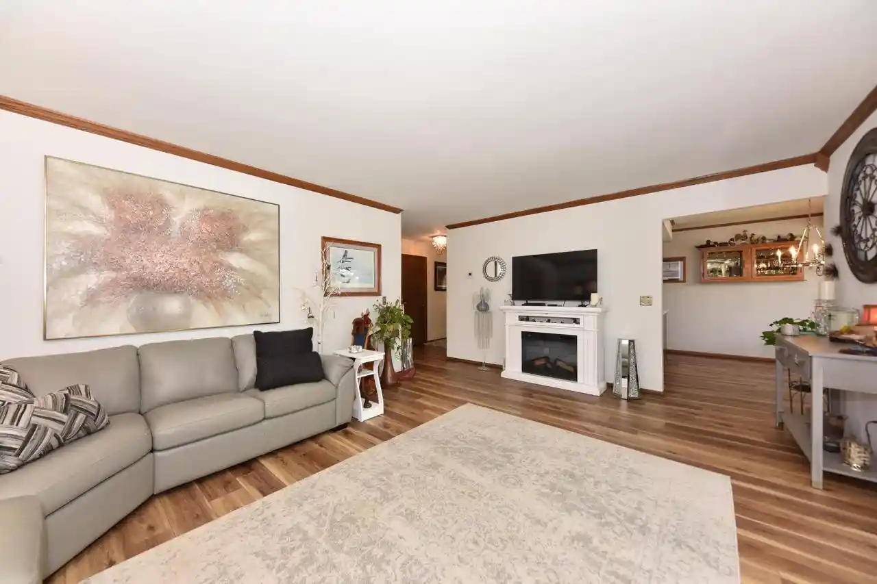 Photo 3 of Condo for sale at 731 Tamarack Dr E, West Bend, WI 53095 | MLS# 1981626 | Listing updated on 2026-10-01