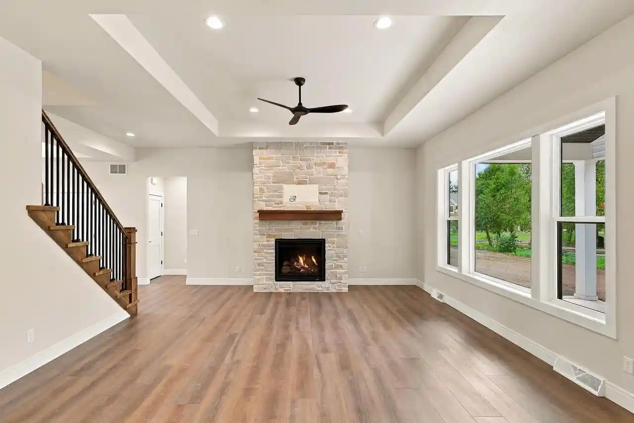 Photo 3 of Single family home for sale at 338 Mosie Ct, Manitowoc, WI 54220 | MLS# 1981633 | Listing updated on 2026-09-23