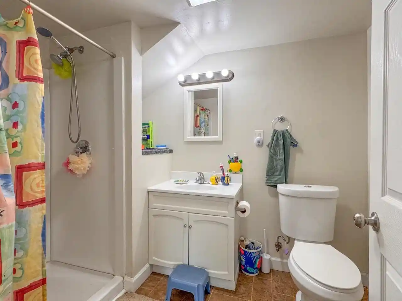 Photo 3 of Multi family home for sale at 1019 E Walnut St, Green Bay, WI 54301 | MLS# 50333066 | Listing updated on 2026-09-22