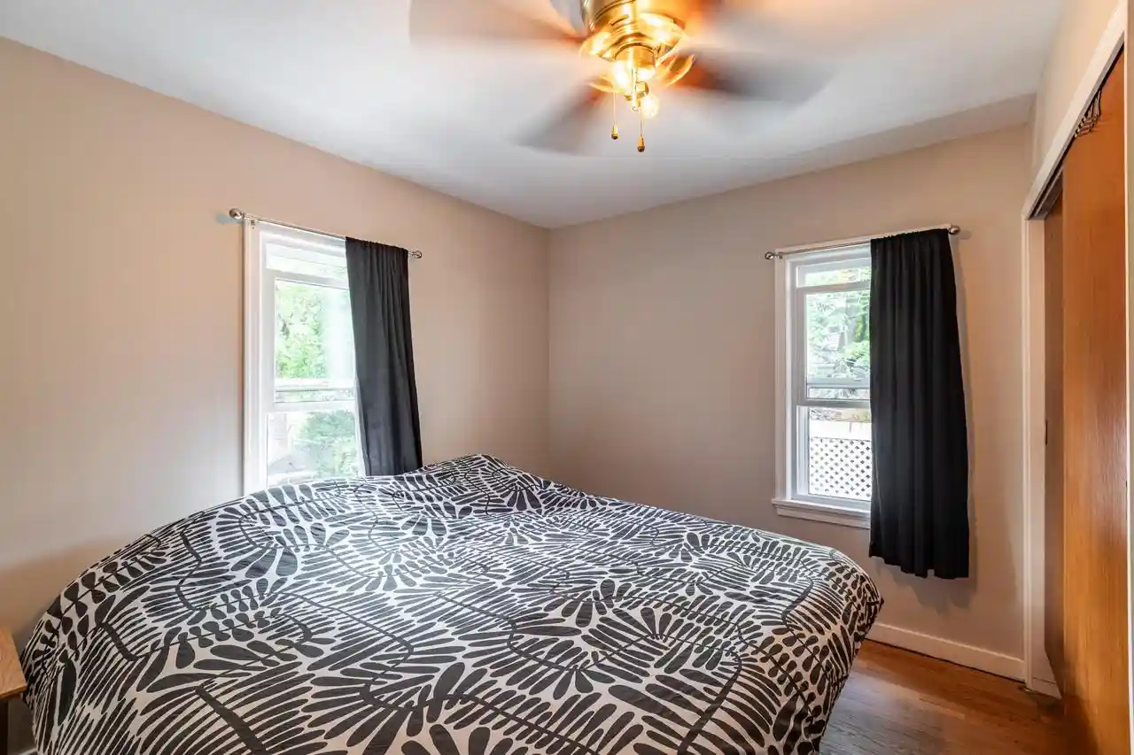 Photo 3 of Single family home for sale at 2318 Ferry St, La Crosse, WI 54601 | MLS# 1981653 | Listing updated on 2026-10-02