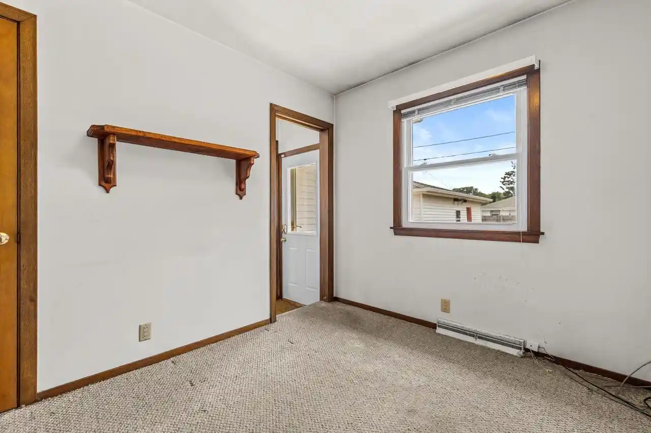 Photo 2 of Single family home for sale at 1815 Jupiter Ave, Racine, WI 53404 | MLS# 1981656 | Listing updated on 2026-09-23