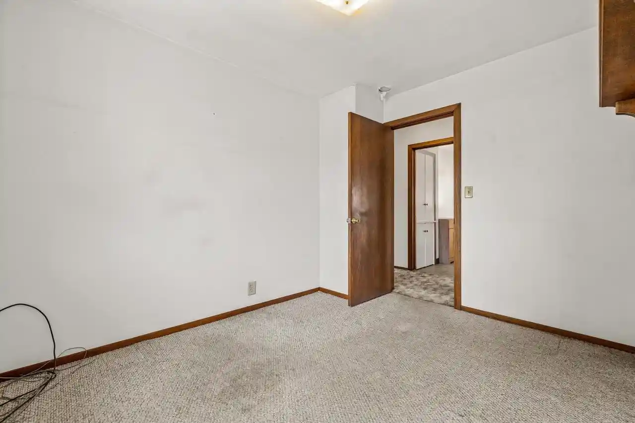 Photo 3 of Single family home for sale at 1815 Jupiter Ave, Racine, WI 53404 | MLS# 1981656 | Listing updated on 2026-09-23