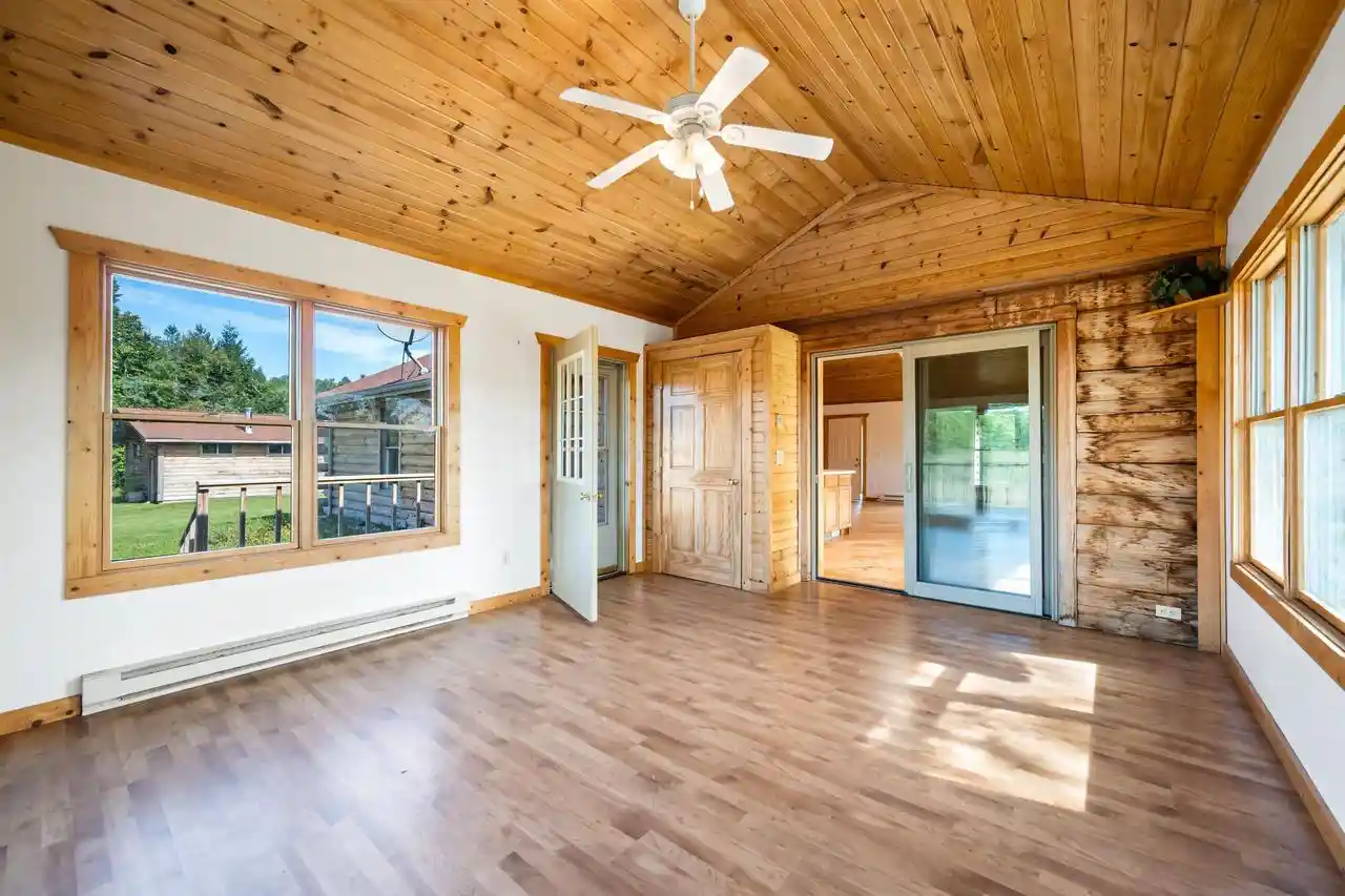 Photo 3 of Single family home for sale at 1391 Main Rd, Washington Island, WI 54246 | MLS# 50333054 | Listing updated on 2026-09-24