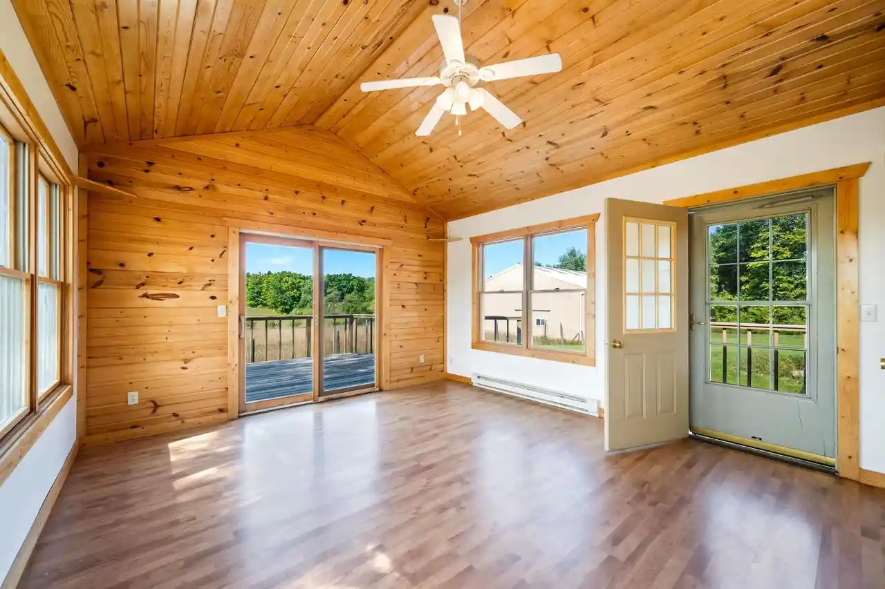 Photo 4 of Single family home for sale at 1391 Main Rd, Washington Island, WI 54246 | MLS# 50333054 | Listing updated on 2026-09-24