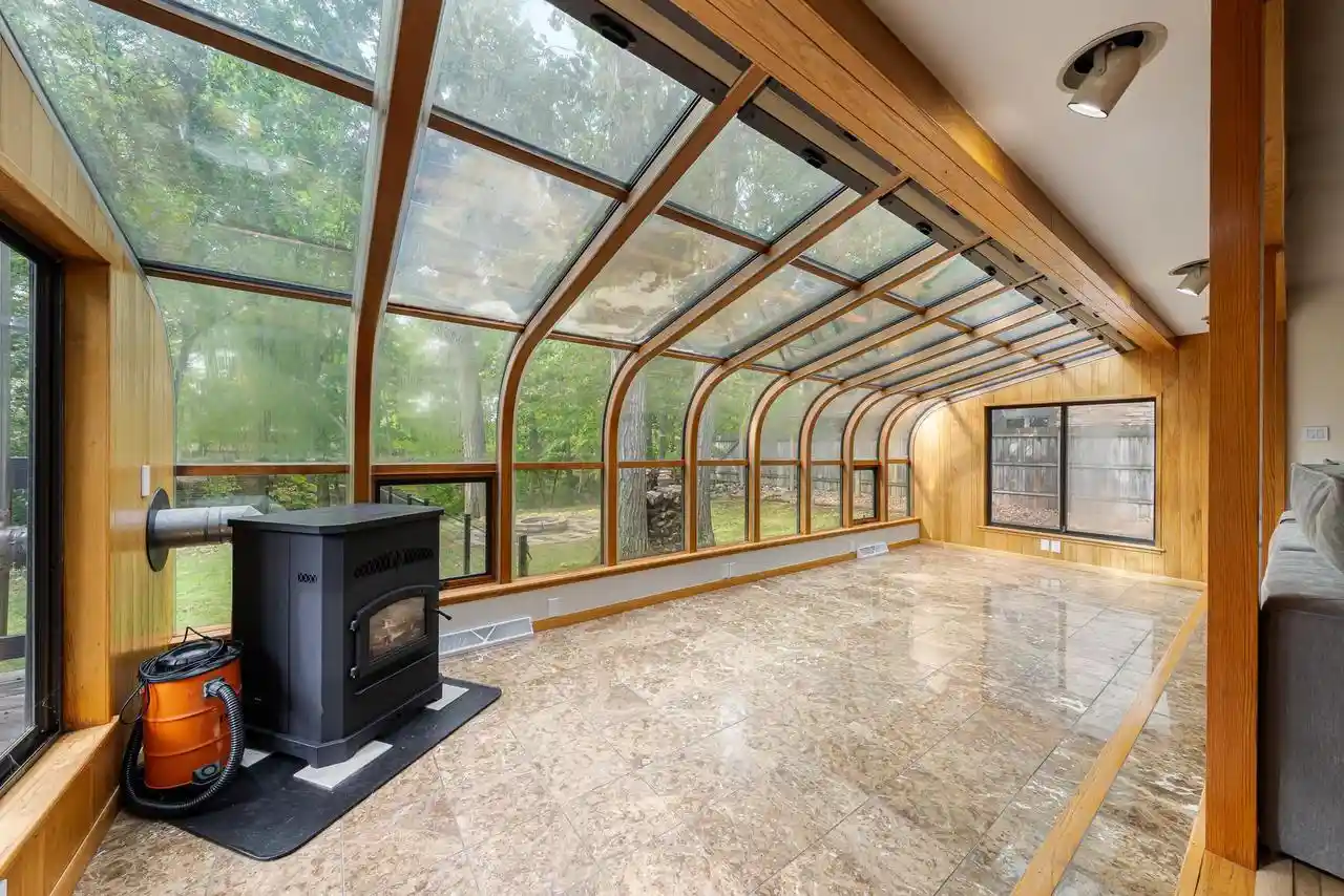 Photo 2 of Single family home for sale at 1730 N Briarcliff Dr, Appleton, WI 54915 | MLS# 50333075 | Listing updated on 2026-09-22