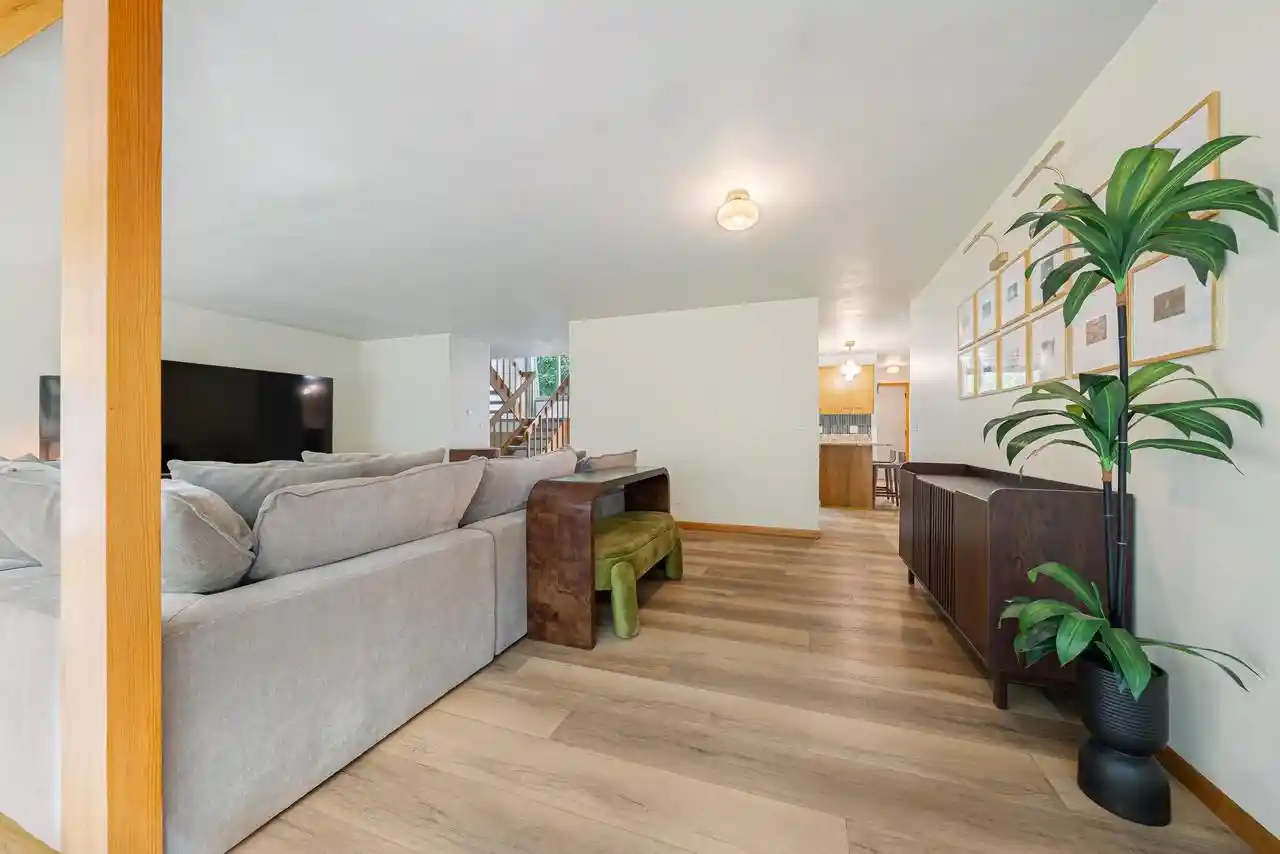 Photo 3 of Single family home for sale at 1730 N Briarcliff Dr, Appleton, WI 54915 | MLS# 50333075 | Listing updated on 2026-09-22