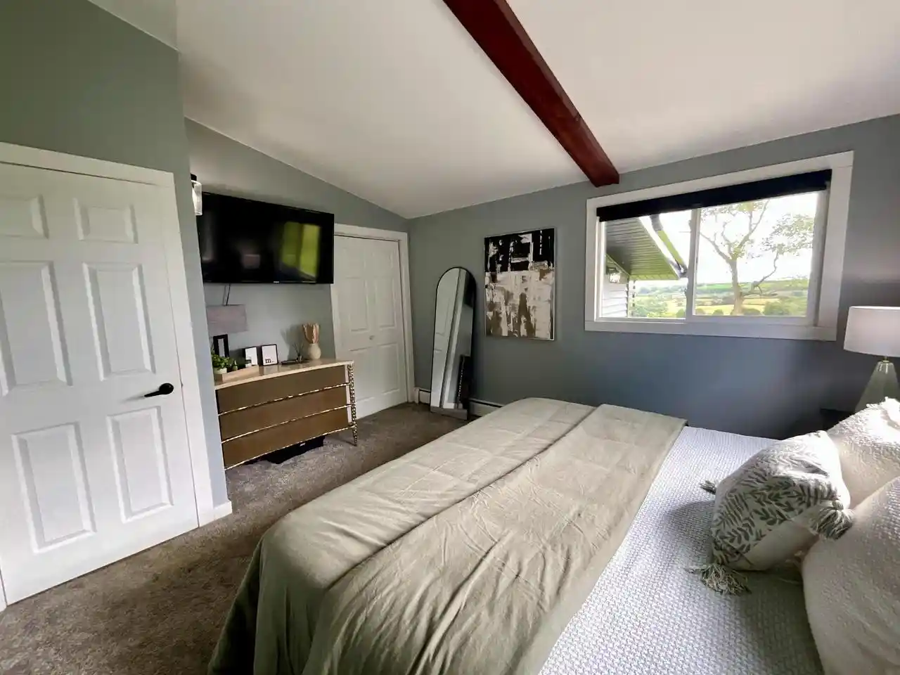 Photo 4 of Single family home for sale at N5551 7 Hills Rd, Fond Du Lac, WI 54937 | MLS# 50333088 | Listing updated on 2026-09-23