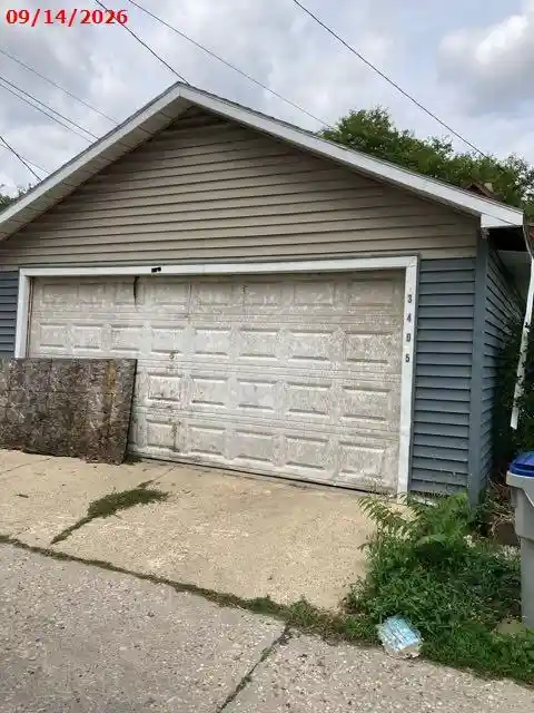 Photo 3 of Multi family home for sale at 3405 W Hayes Ave #3405A, Milwaukee, WI 53215 | MLS# 1981687 | Listing updated on 2026-09-28