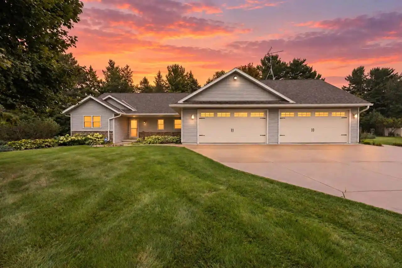 Single family home for sale at N8470 Lola Ct, Beaver Dam, WI 53916 | MLS# 2033207
