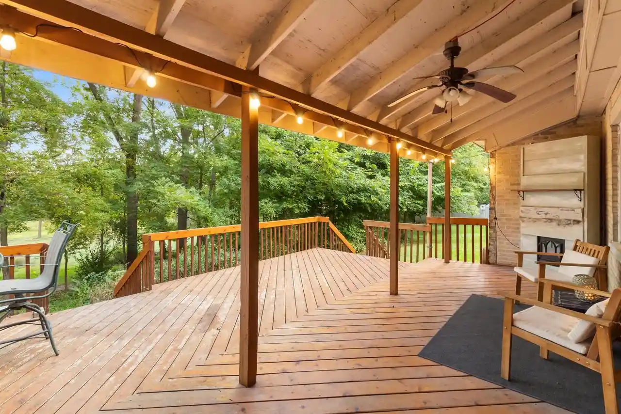 Photo 3 of Single family home for sale at 115 Fremont St, Watertown, WI 53094 | MLS# 2033209 | Listing updated on 2026-10-06