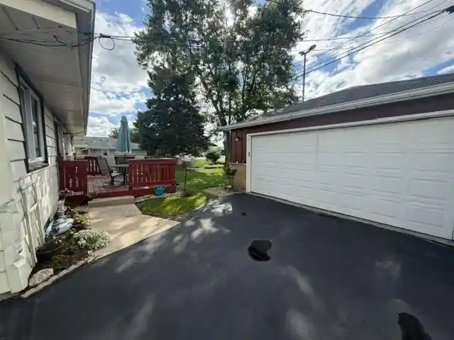 Photo 4 of Single family home for sale at 4913 Westway Ave, Racine, WI 53406 | MLS# 1981689 | Listing updated on 2026-09-22