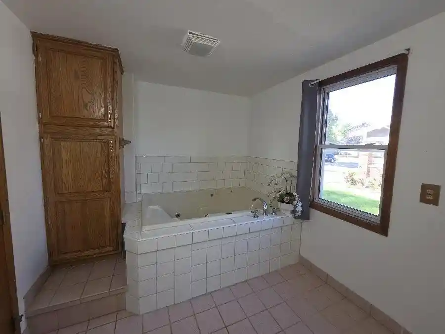 Photo 2 of Single family home for sale at 1409 S 16th Street, Manitowoc, WI 54220 | MLS# 1981692 | Listing updated on 2026-09-23