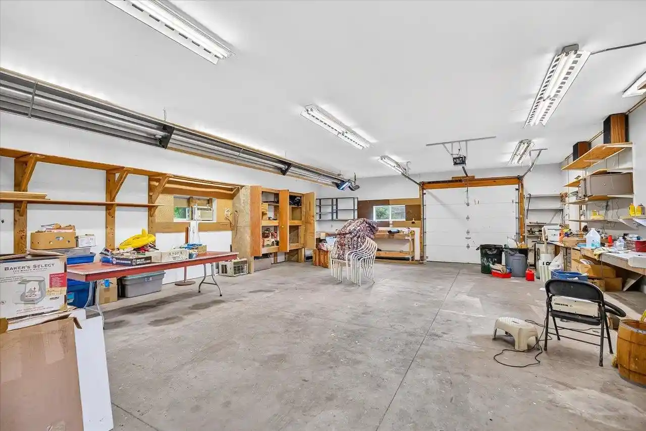 Photo 4 of Single family home for sale at 5981 Purcell Rd, Oregon, WI 53575 | MLS# 2033211 | Listing updated on 2026-10-06