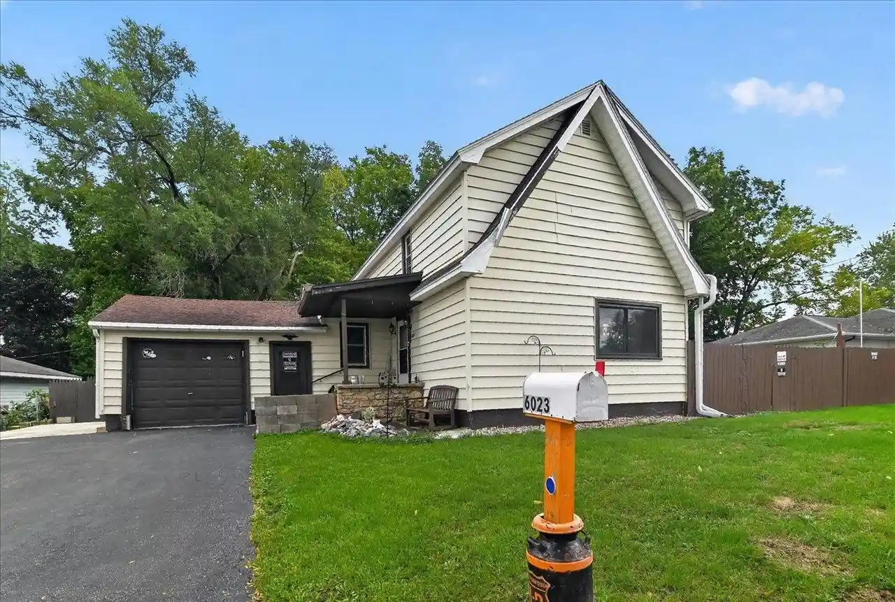 Photo 1 of Single family home for sale at 6023 Merrill St, Mcfarland, WI 53558 | MLS# 2033233 | Listing updated on 2026-10-06