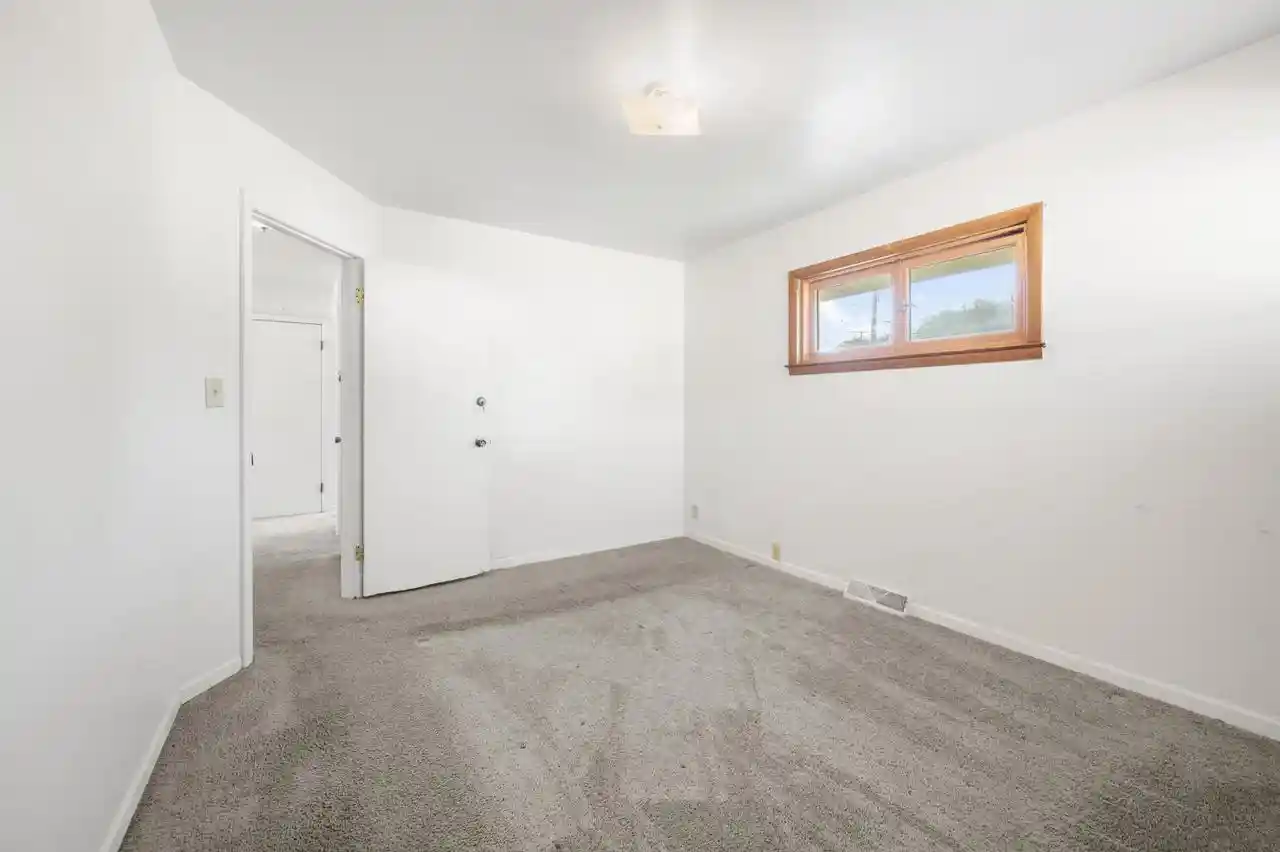 Photo 4 of Single family home for sale at 7719 W Winfield Ave, Milwaukee, WI 53218 | MLS# 1981709 | Listing updated on 2026-09-25