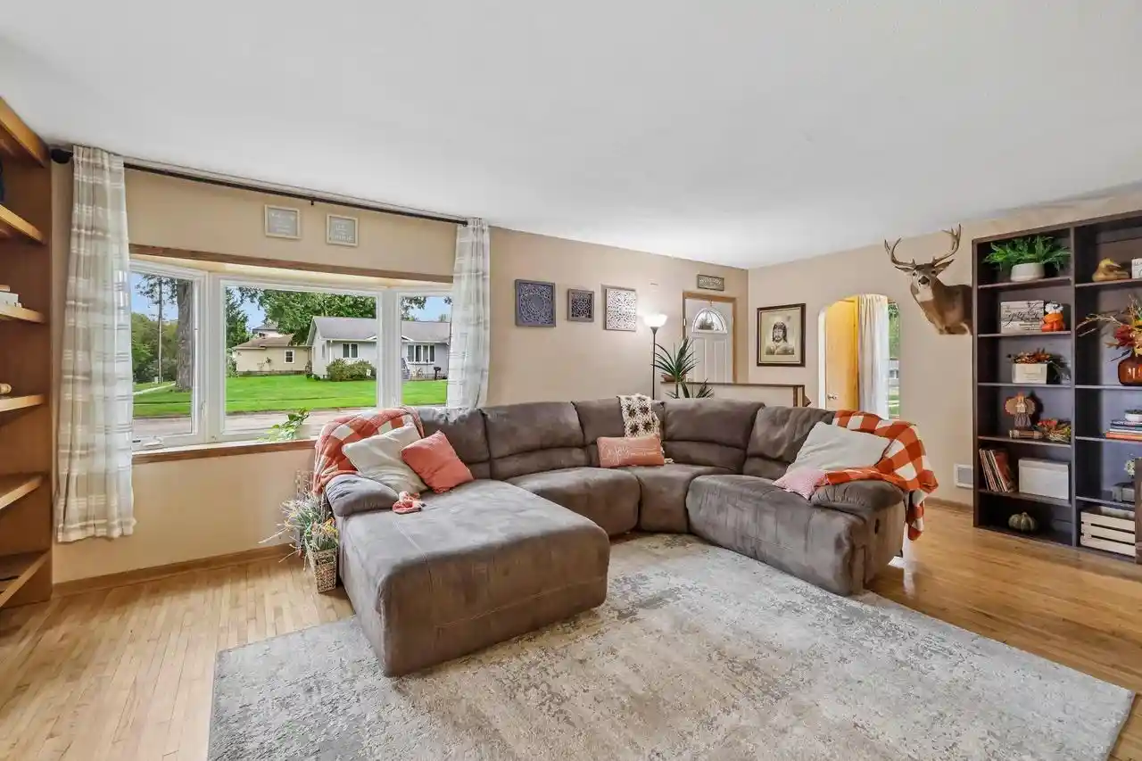 Photo 3 of Single family home for sale at 303 S Main St, New Lisbon, WI 53950 | MLS# 2033237 | Listing updated on 2026-09-24