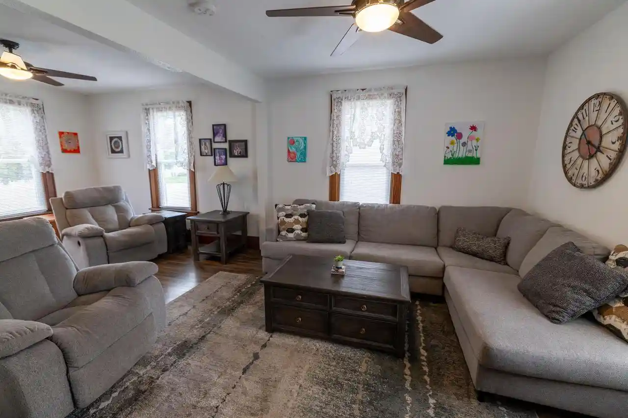 Photo 3 of Single family home for sale at 910 N Court St, Platteville, WI 53818 | MLS# 2033239 | Listing updated on 2026-09-23