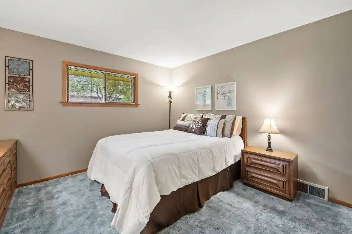 Photo 4 of Single family home for sale at 13501 W Dakota St, New Berlin, WI 53151 | MLS# 1981719 | Listing updated on 2026-09-24