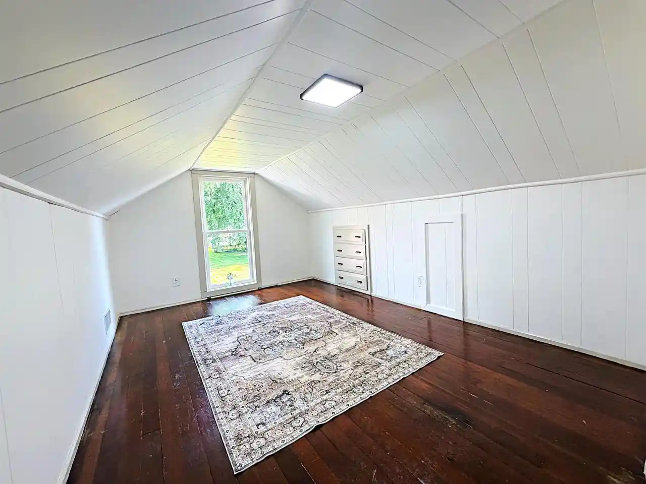 Photo 4 of Single family home for sale at 918 Grand Ave, Little Chute, WI 54140 | MLS# 50333097 | Listing updated on 2026-09-27