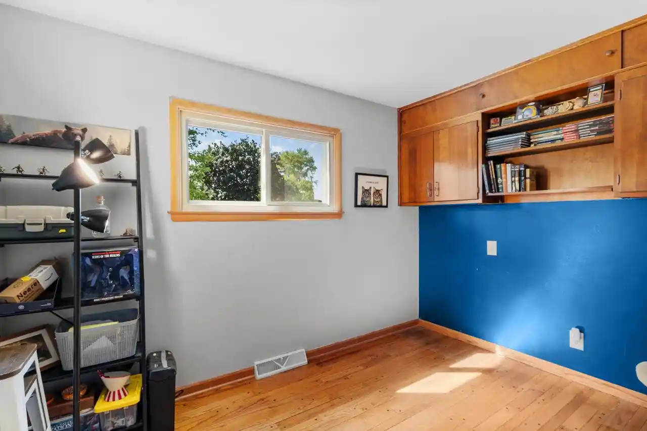 Photo 2 of Sale Pending at W262s3300 Ridge Rd, Waukesha, WI 53189 | MLS# 1981720 | Listing updated on 2026-10-05