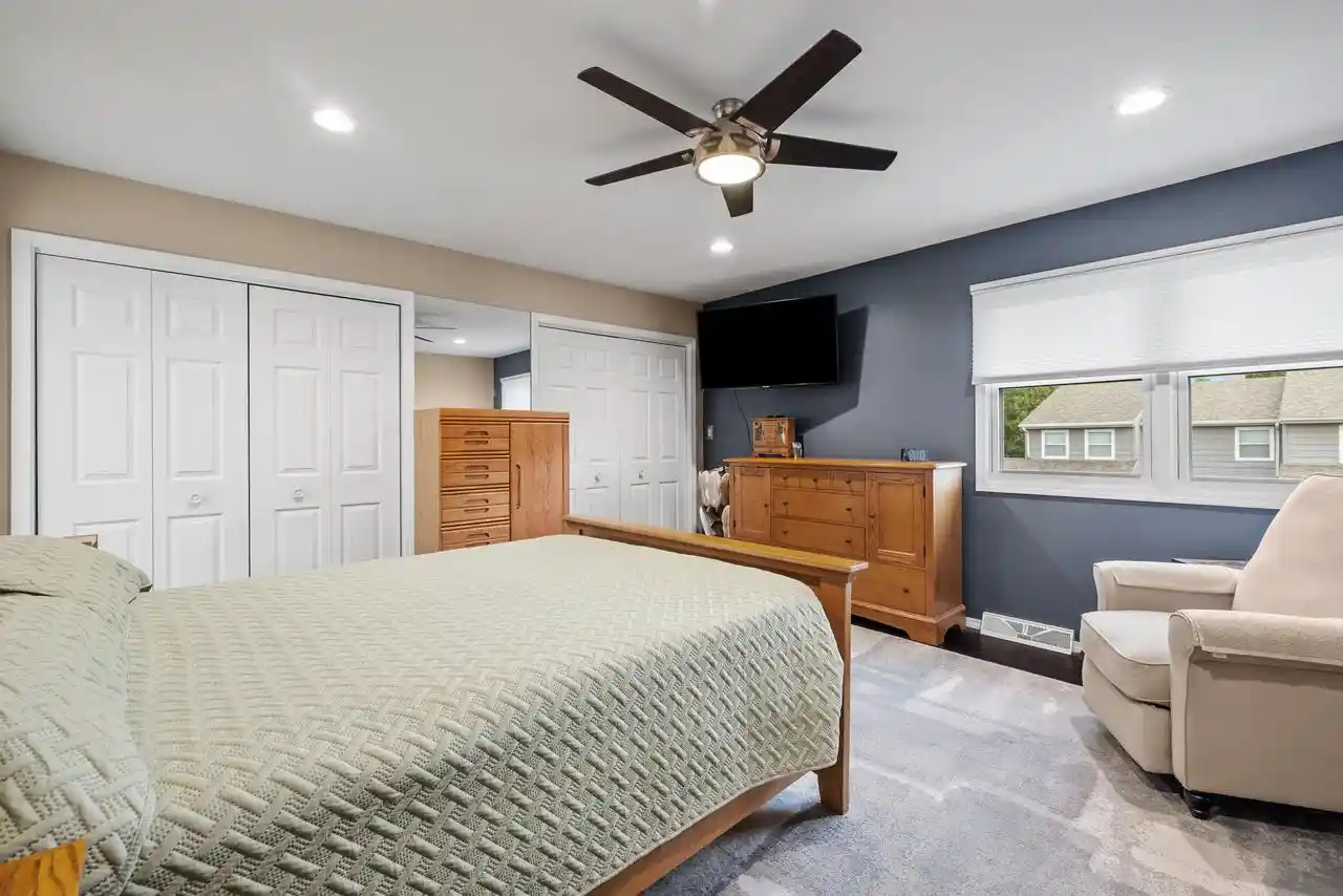 Photo 3 of Sale Pending at 3511 Willow Cir #3, Sheboygan, WI 53083 | MLS# 1981726 | Listing updated on 2026-10-05