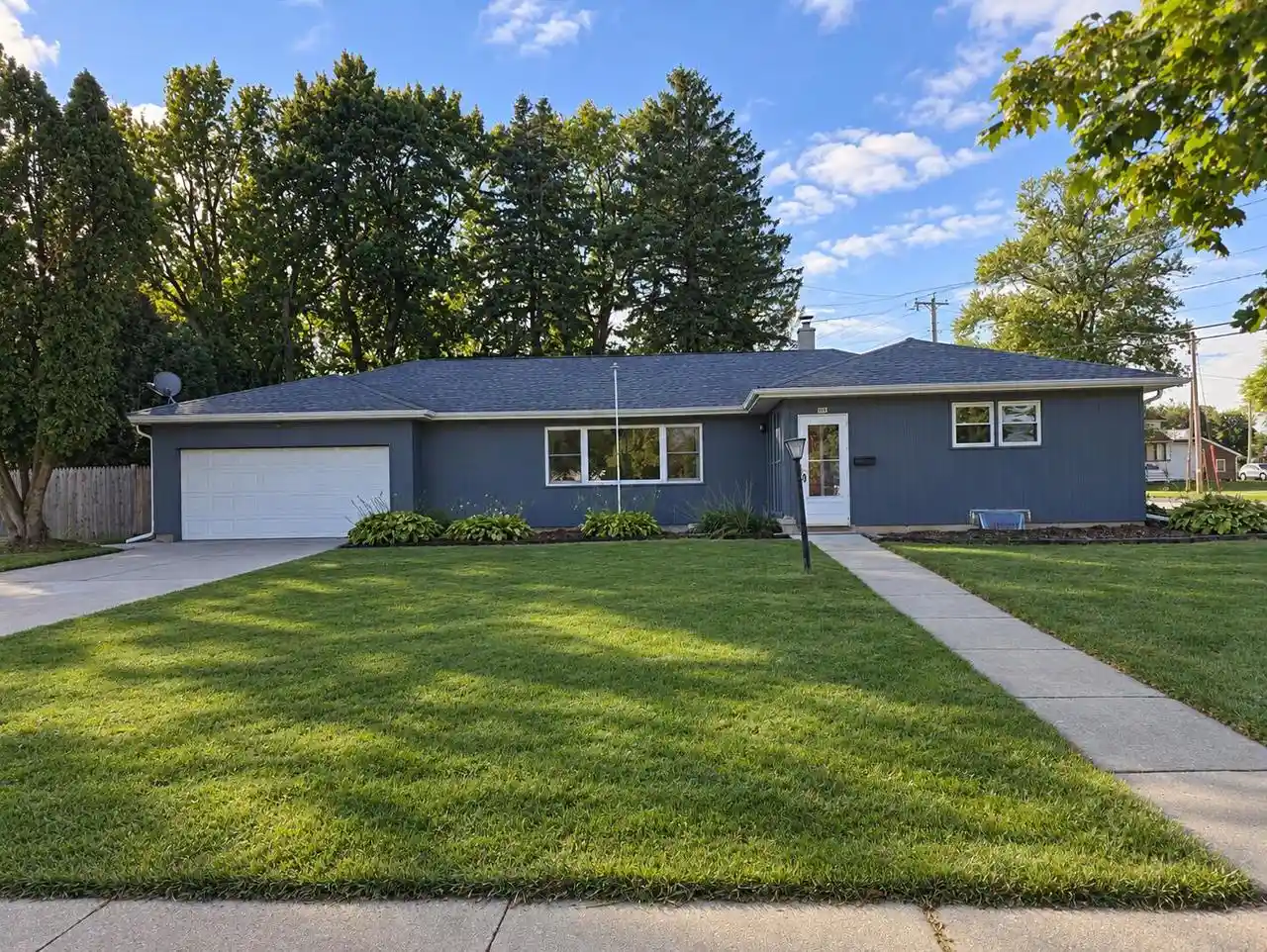 Photo 1 of Single family home for sale at 802 North 26th St, Sheboygan, WI 53081 | MLS# 1981727 | Listing updated on 2026-10-02