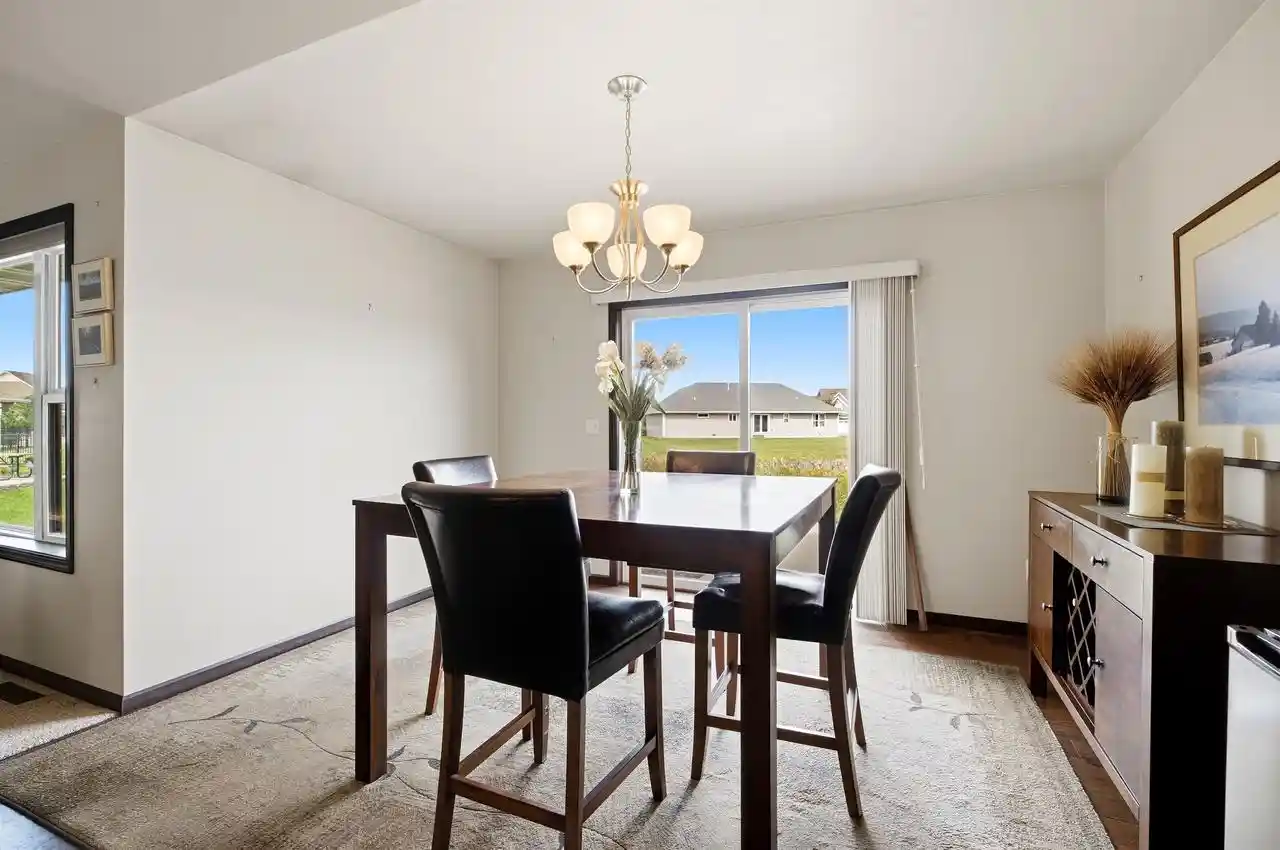 Photo 2 of Single family home for sale at 2916 Fox Tail Ln, Menasha, WI 54952 | MLS# 50333115 | Listing updated on 2026-09-23