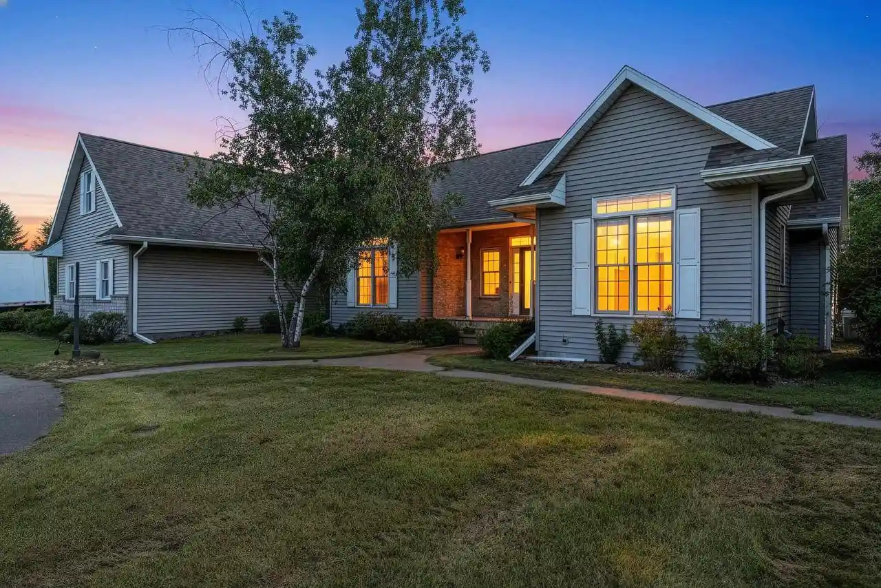 Photo 1 of Single family home for sale at N2346 Rolling Ridge Ct, Waupaca, WI 54981 | MLS# 50333099 | Listing updated on 2026-09-23