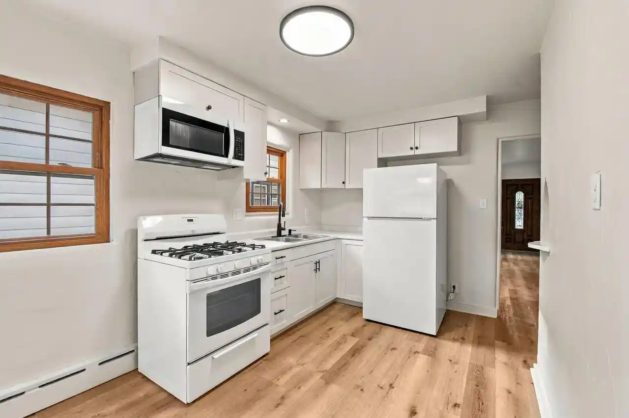 Photo 1 of Single family home for sale at 940 Christiana St, Green Bay, WI 54303 | MLS# 50333123 | Listing updated on 2026-09-23
