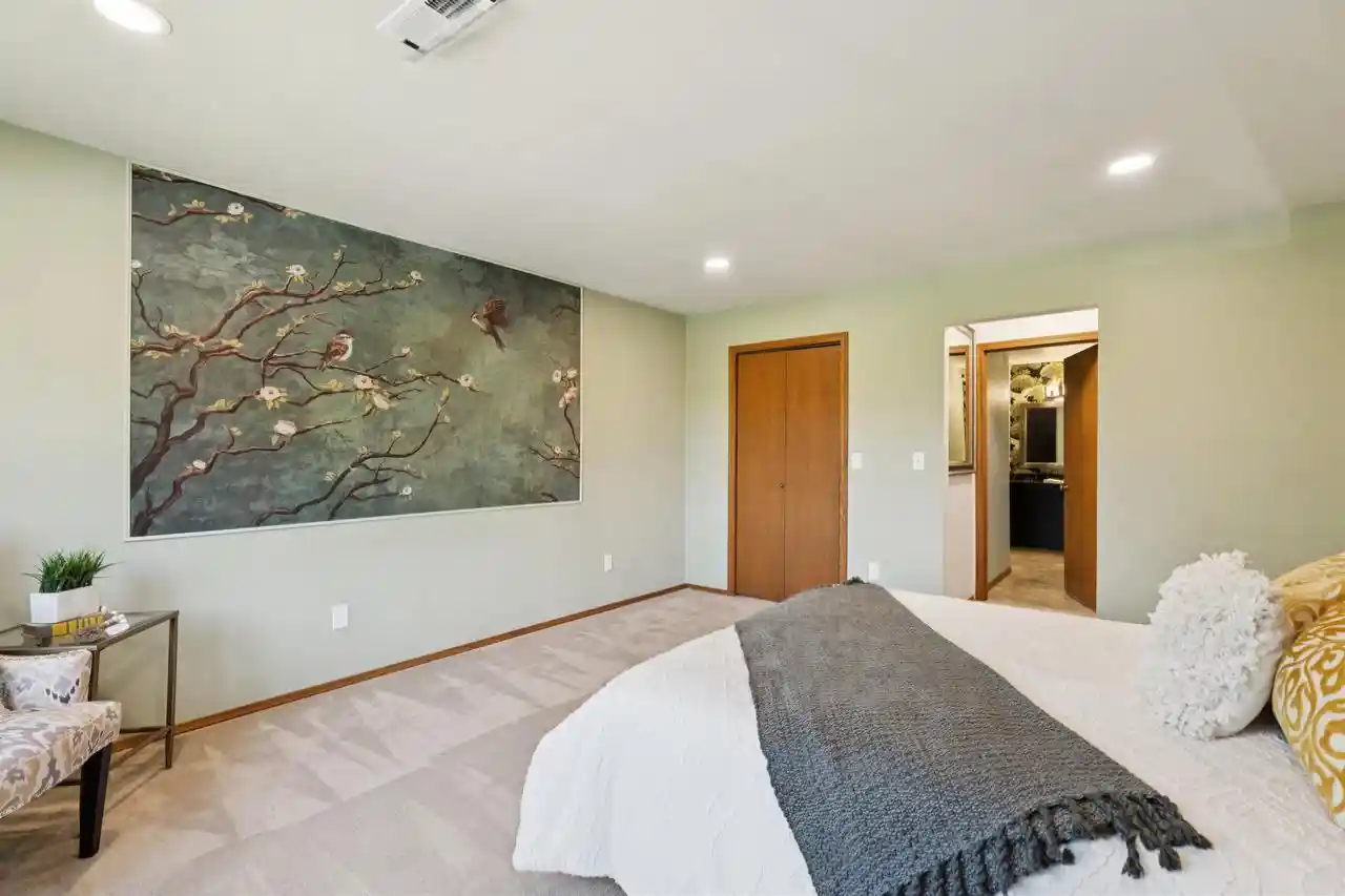 Photo 3 of Condo for sale at 2490 Stroebe Is Dr, Appleton, WI 54914 | MLS# 50333125 | Listing updated on 2026-09-23