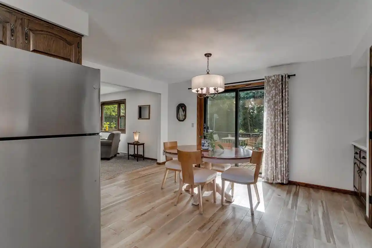 Photo 2 of Single family home for sale at 2317 W Applegate Dr, Appleton, WI 54914 | MLS# 50333128 | Listing updated on 2026-09-23