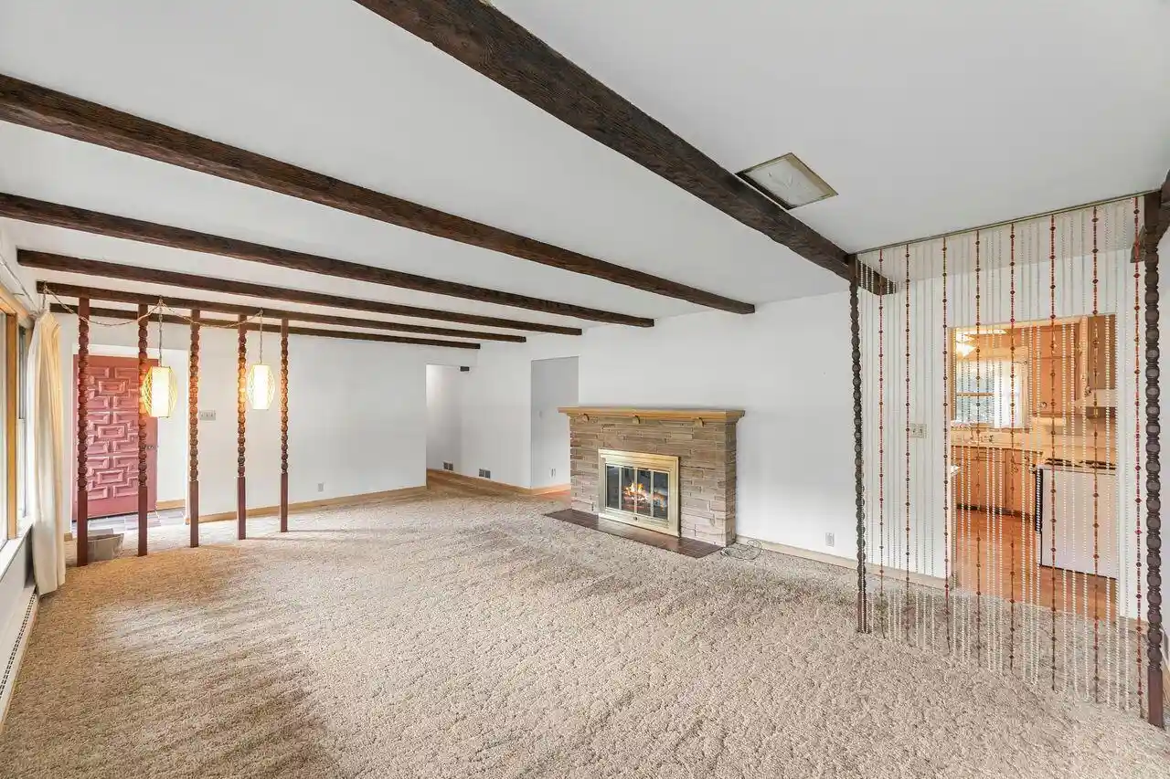 Photo 4 of Single family home for sale at 2300 Kevenauer Dr, Brookfield, WI 53005 | MLS# 1981736 | Listing updated on 2026-09-27