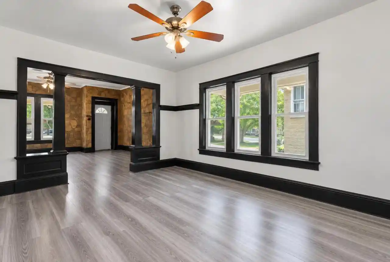 Photo 1 of Single family home for sale at 806 Lapham Blvd, Milwaukee, WI 53204 | MLS# 1981738 | Listing updated on 2026-09-28