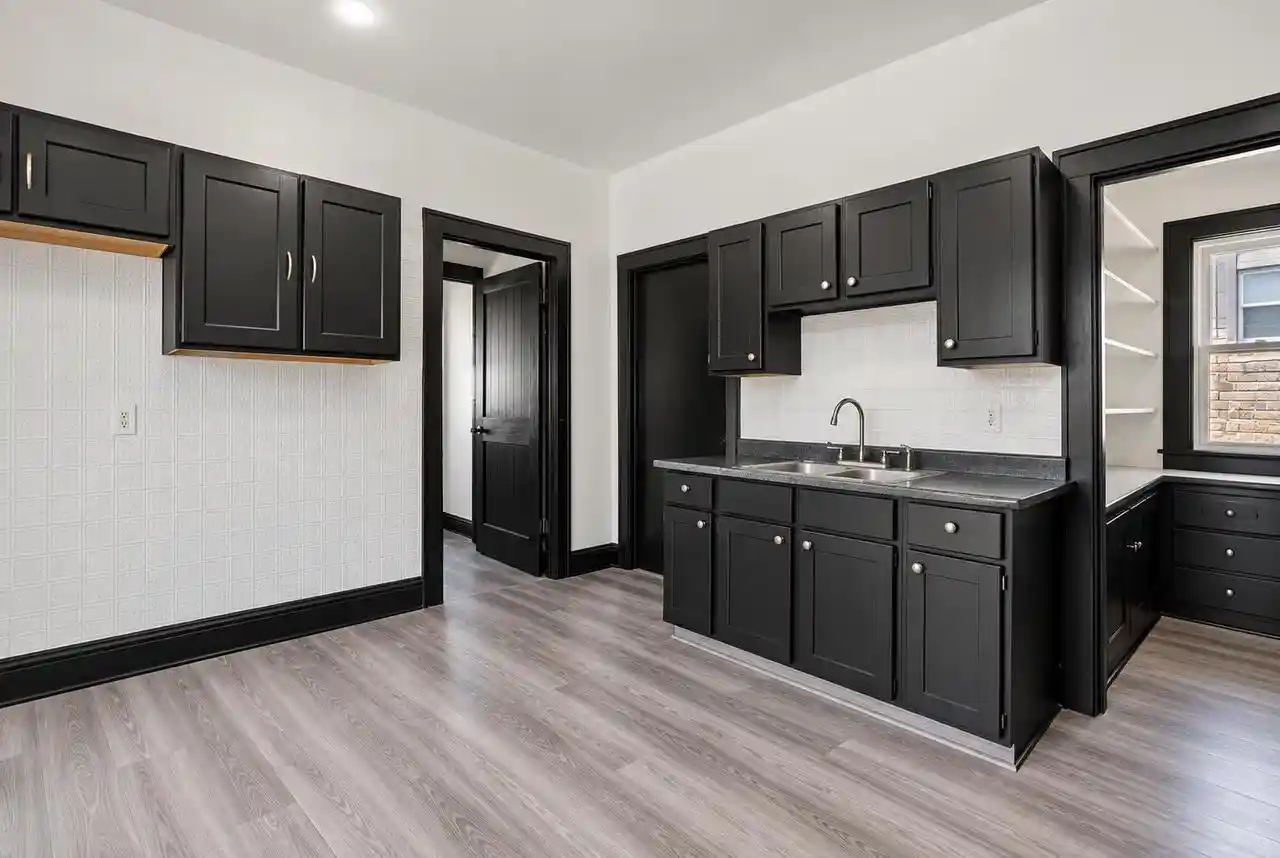 Photo 2 of Single family home for sale at 806 Lapham Blvd, Milwaukee, WI 53204 | MLS# 1981738 | Listing updated on 2026-09-28
