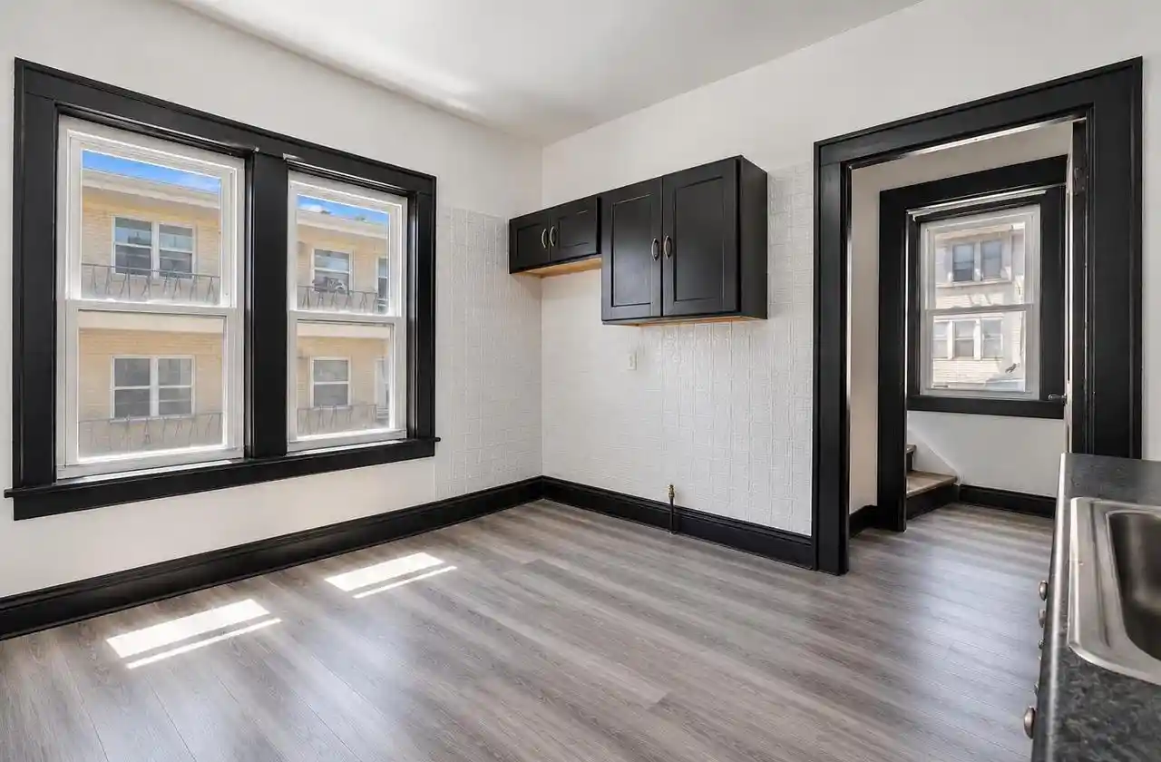 Photo 3 of Single family home for sale at 806 Lapham Blvd, Milwaukee, WI 53204 | MLS# 1981738 | Listing updated on 2026-09-28