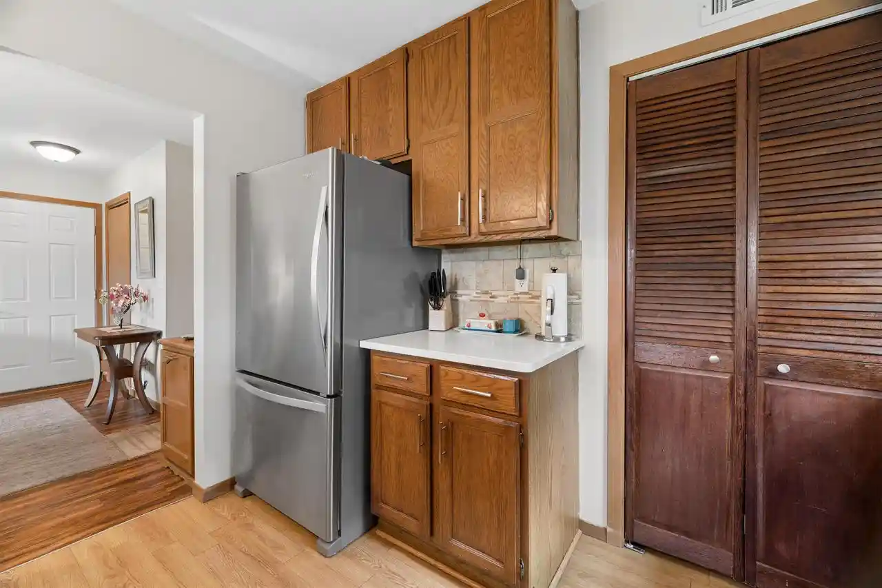 Photo 3 of Condo for sale at 2553 Village Ln #B, Oshkosh, WI 54904 | MLS# 50333118 | Listing updated on 2026-09-23