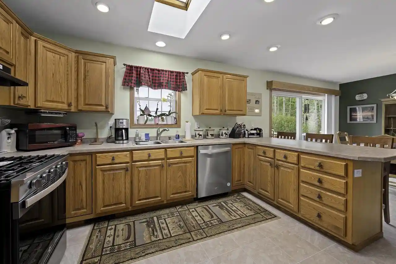 Photo 4 of Single family home for sale at 9108 Jenny Lake Rd, Tomahawk, WI 54487 | MLS# 2033258 | Listing updated on 2026-10-01